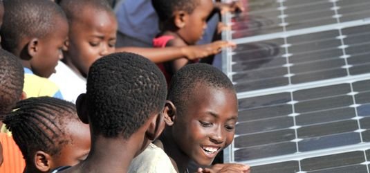 Projet d'énergie solaire au Kasaï - Installation de panneaux solaires pour 500 foyers via PITROLE